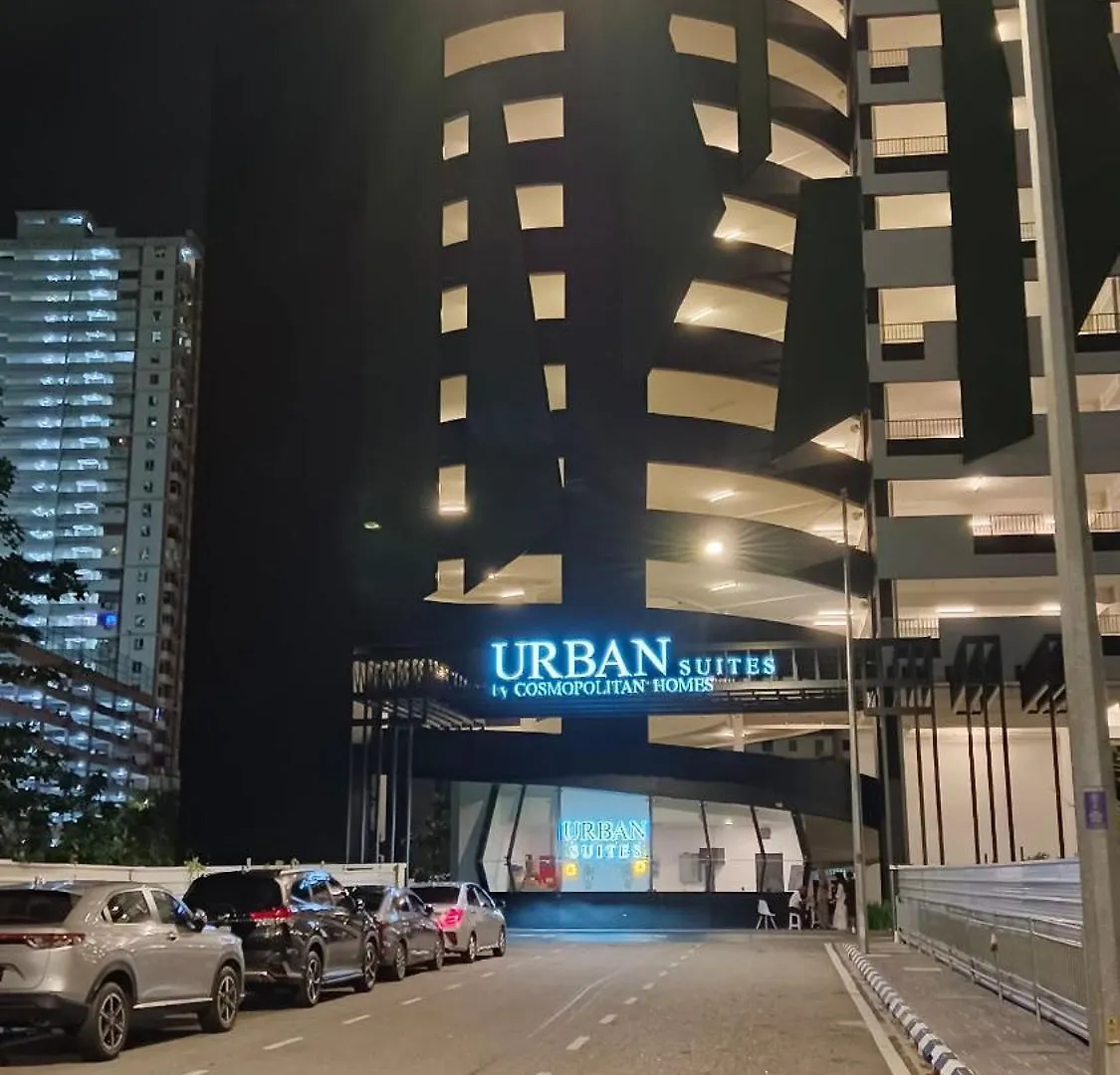 12 Pax Luxury Seaview Infinity Pool Apartment Jelutong